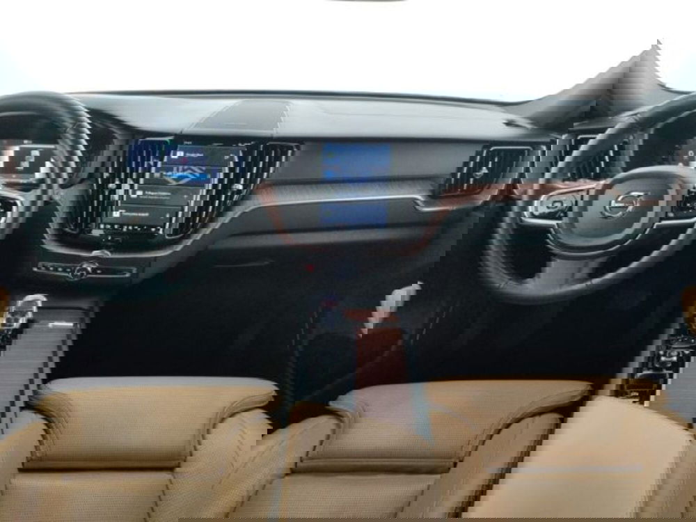 Volvo XC60 usata a Modena (12)