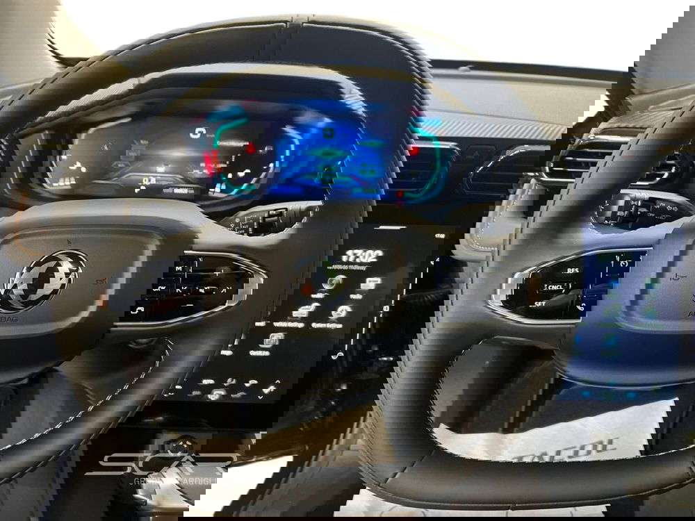 Dongfeng Shine nuova a Livorno (10)