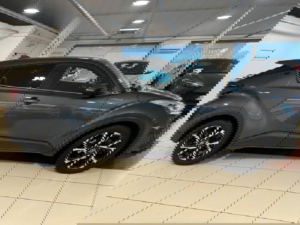 Toyota Toyota C-HR usata a Modena (5)