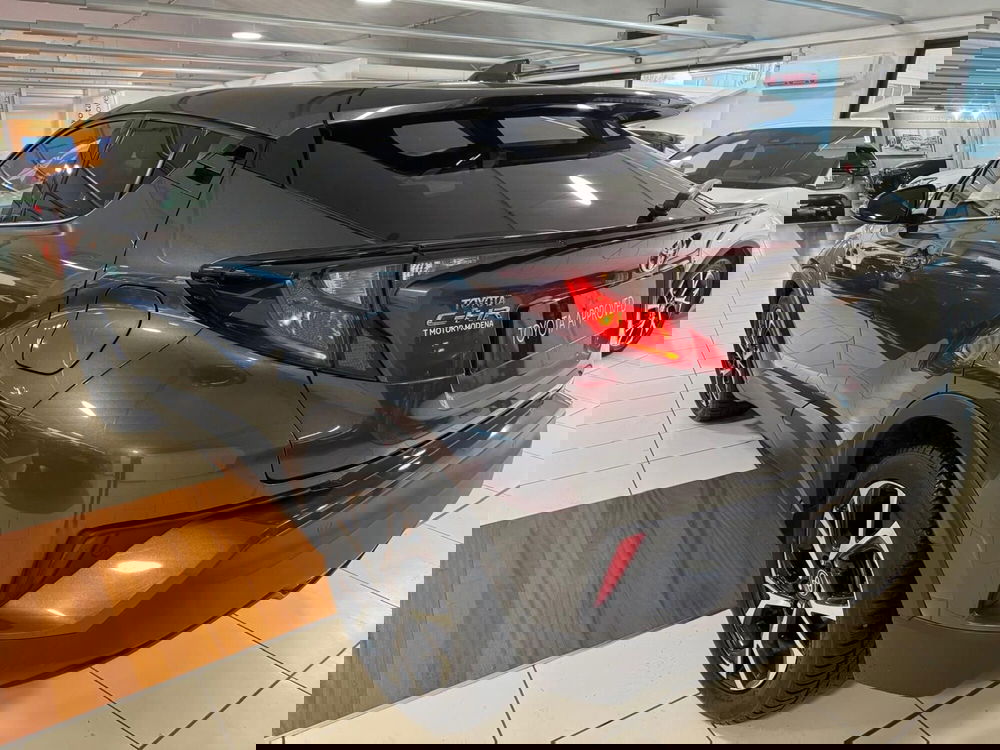 Toyota Toyota C-HR usata a Modena (8)