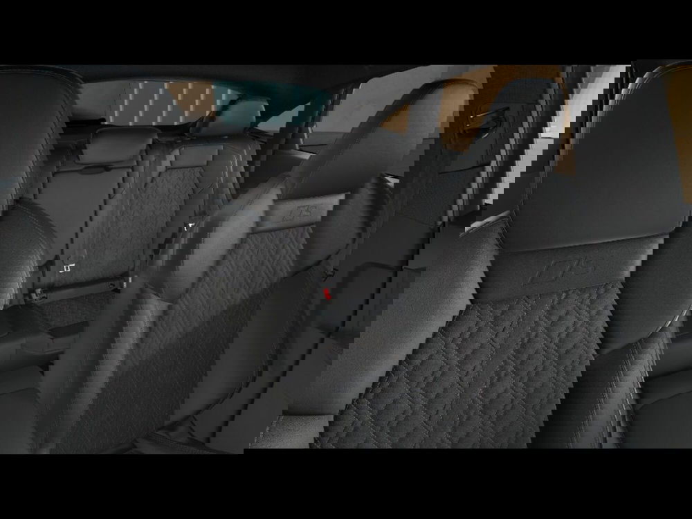 Audi Q5 Sportback nuova a Pisa (11)