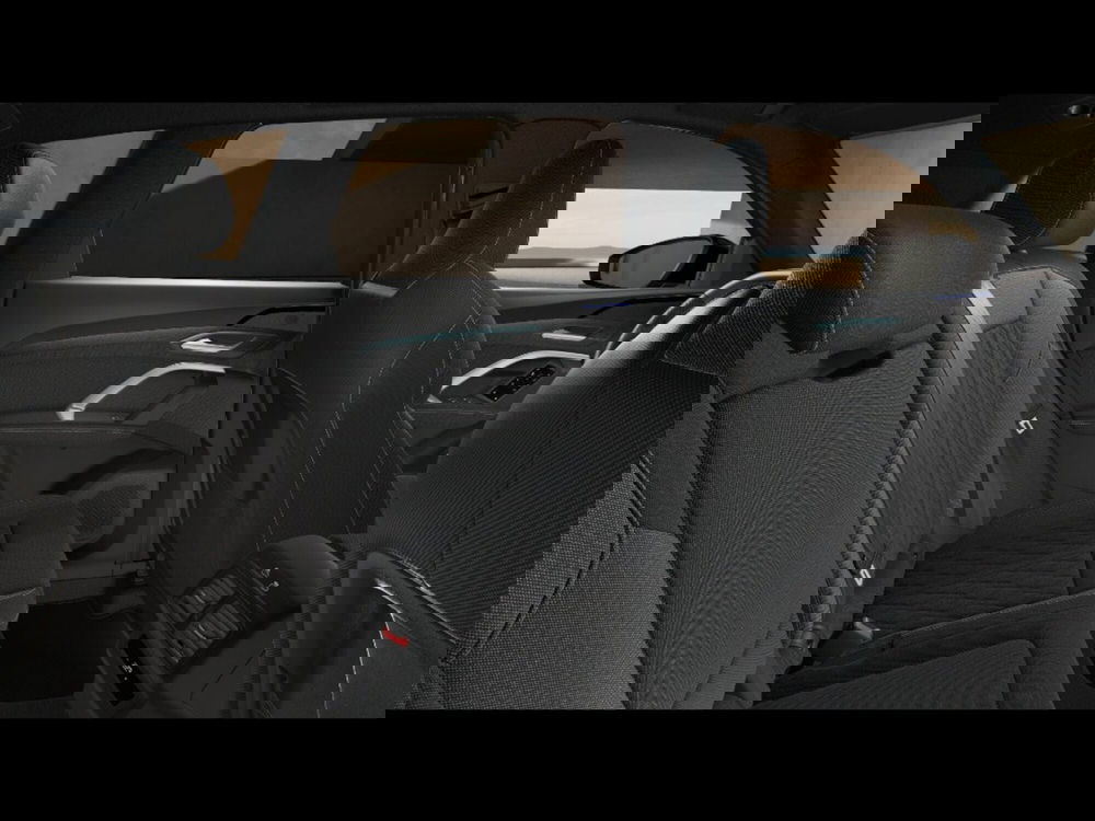 Audi Q5 Sportback nuova a Firenze (10)