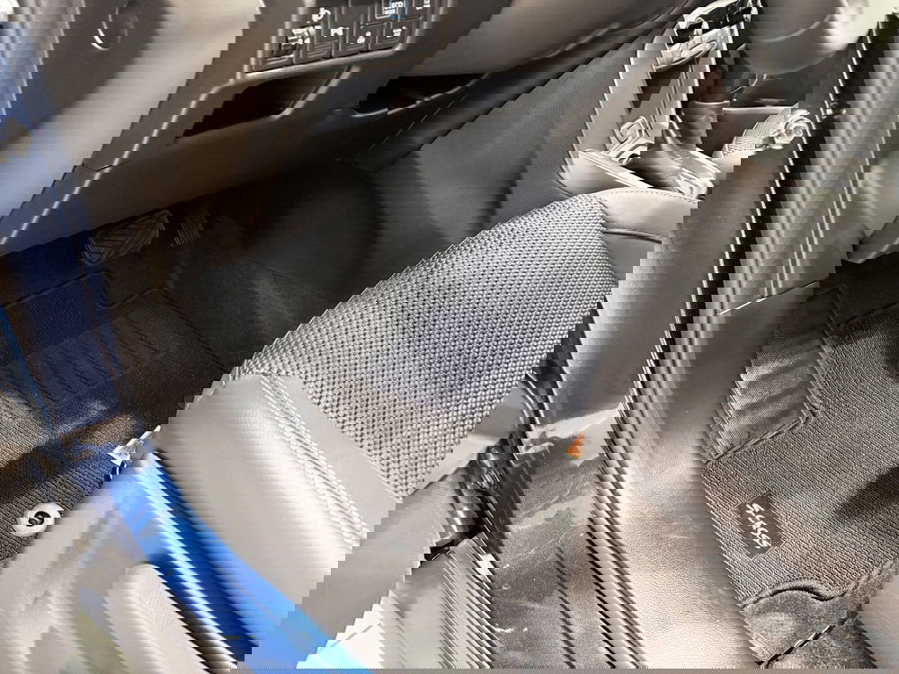 Suzuki S-Cross nuova a Latina (18)