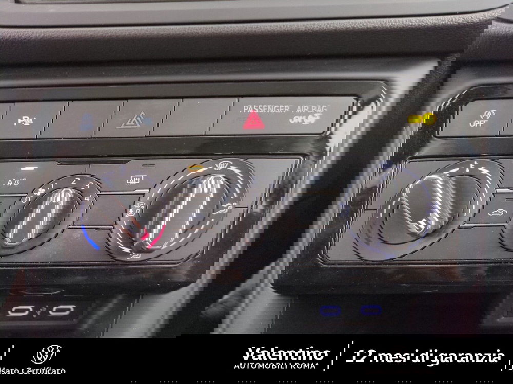 Volkswagen T-Cross usata a Roma (17)