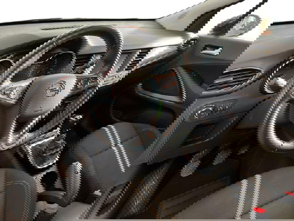 Opel Crossland usata a Foggia (10)