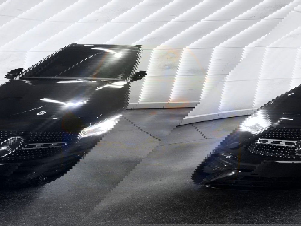 Mercedes-Benz GLA SUV usata a Napoli (2)