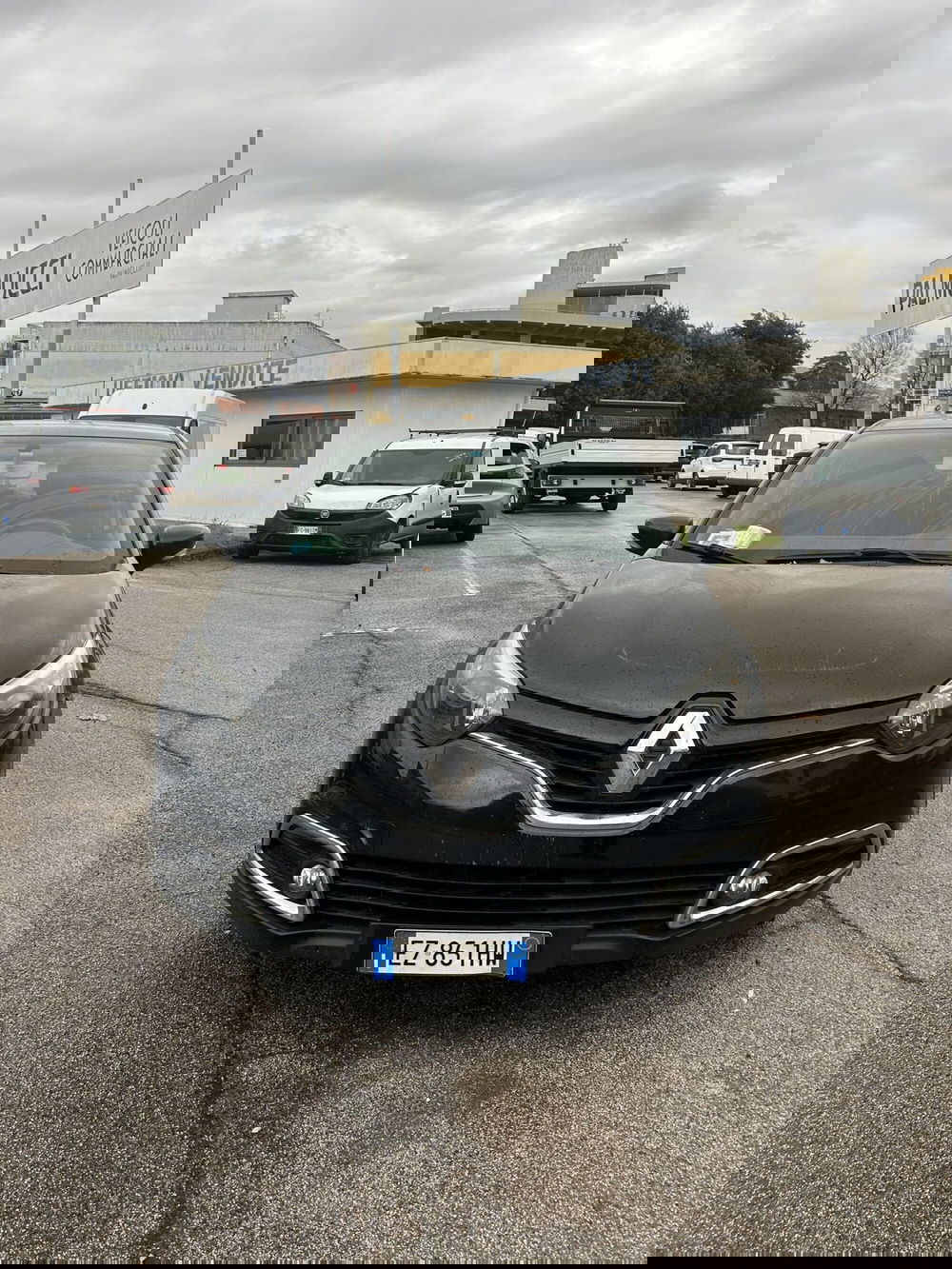 Renault Captur usata a Prato (2)