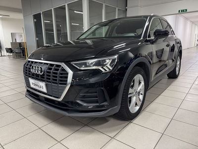Audi Q3 2.0 TDI 150 CV S tronic S line Edition del 2019 usata a Messina