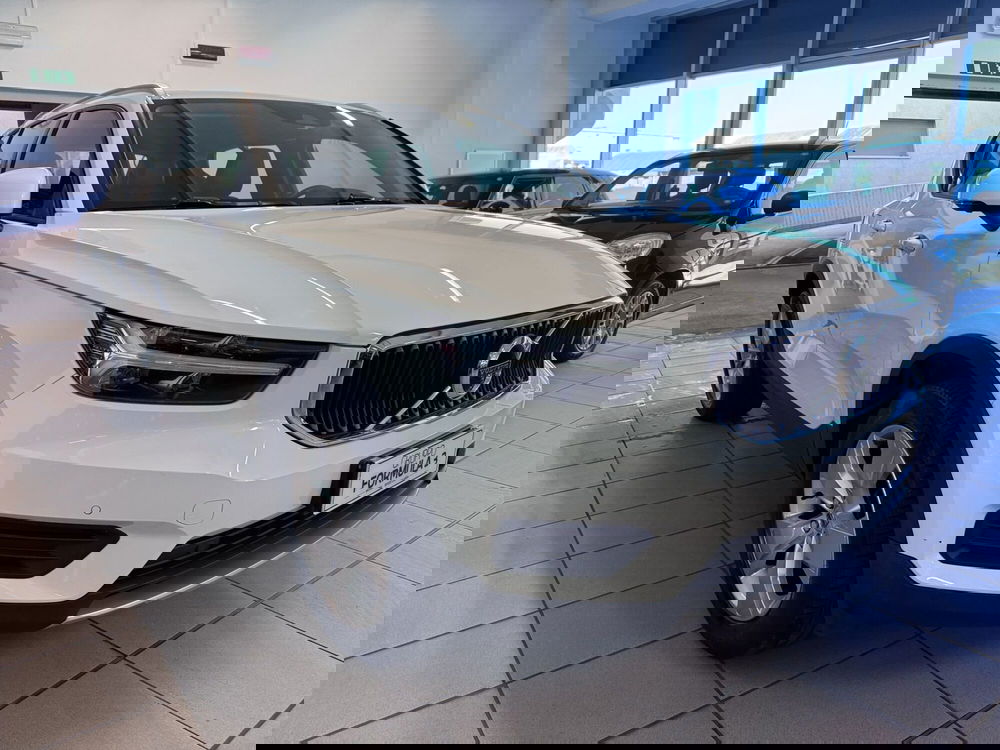 Volvo XC40 usata a Messina (2)