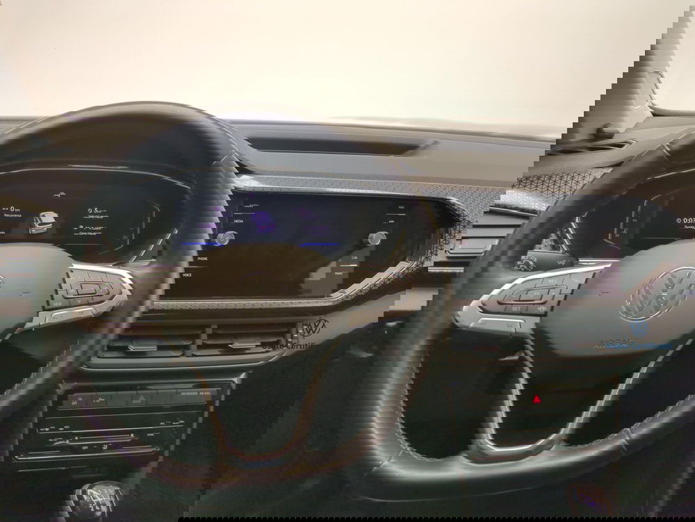 Volkswagen T-Cross usata a Avellino (18)