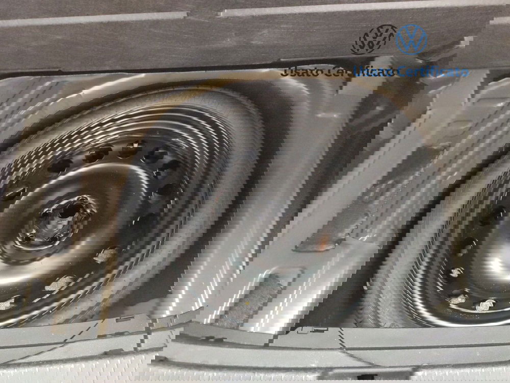 Volkswagen T-Cross usata a Avellino (7)