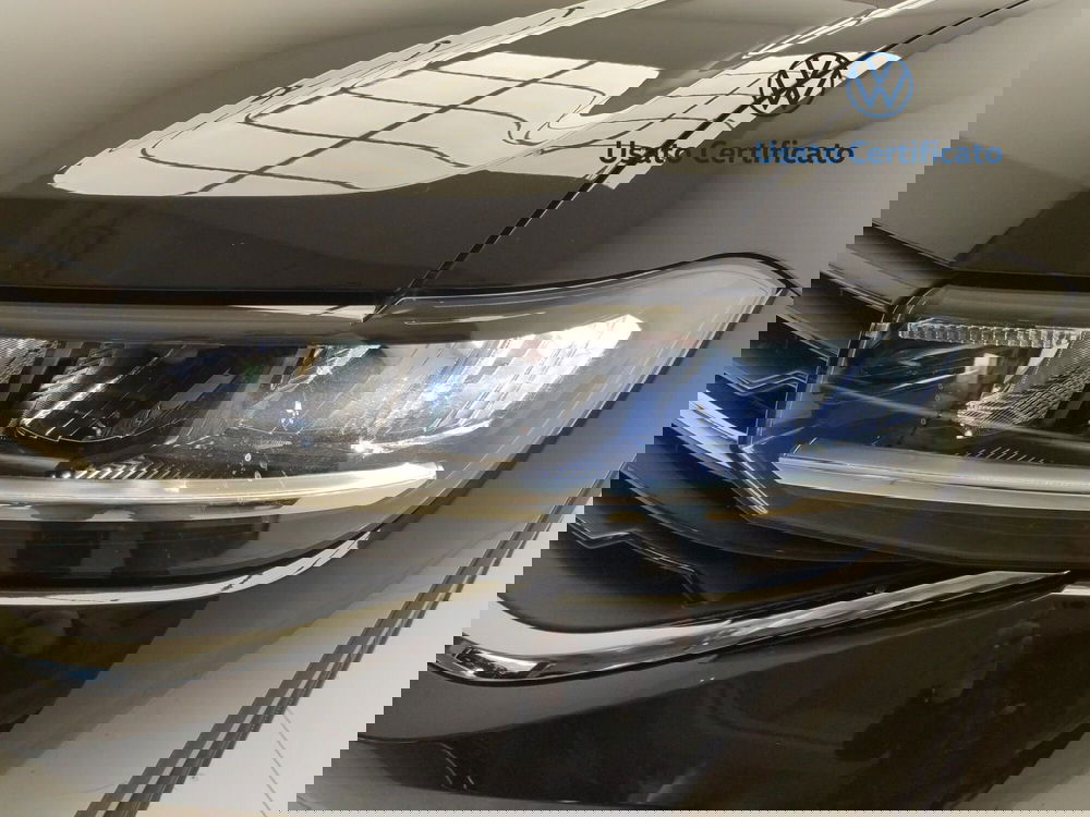 Volkswagen T-Cross usata a Avellino (8)