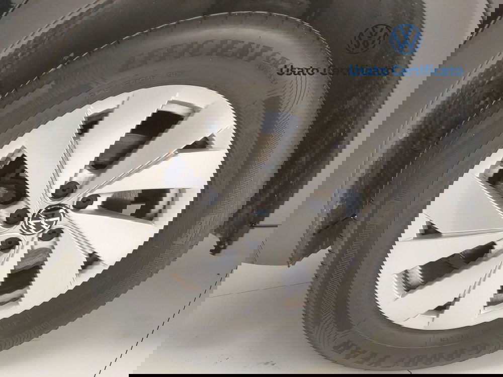 Volkswagen T-Cross usata a Avellino (9)