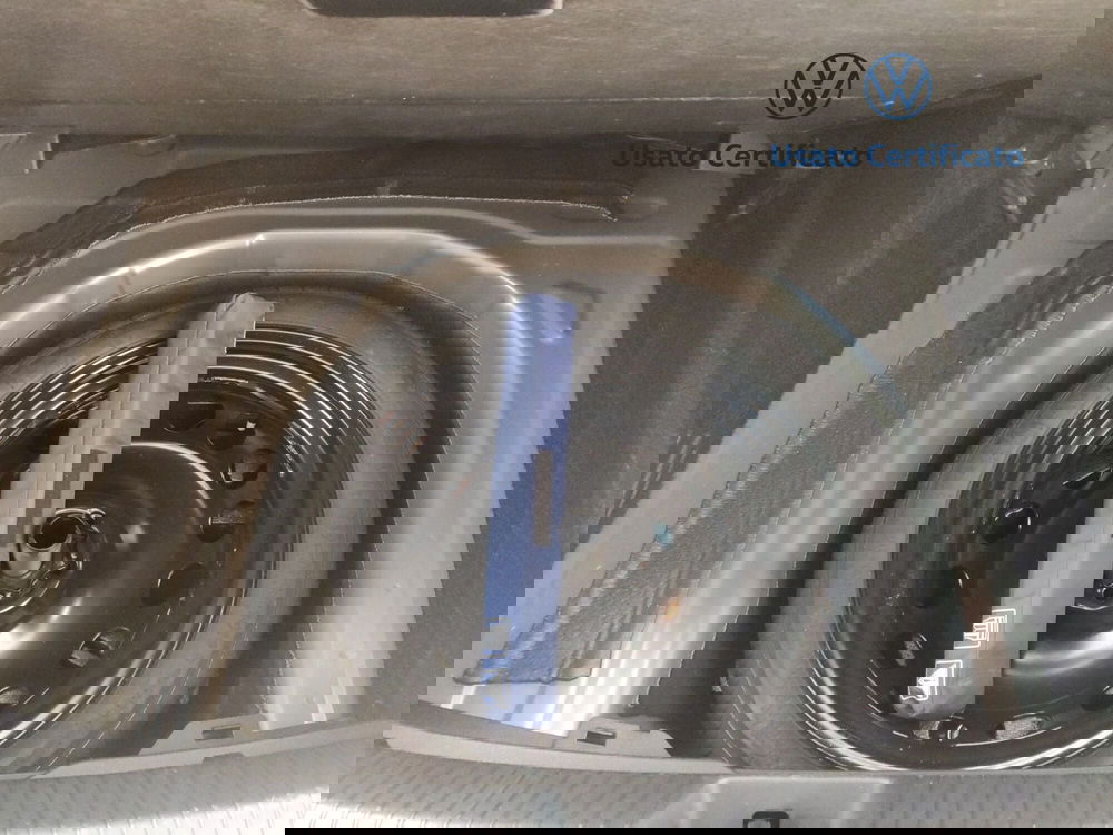 Volkswagen Taigo usata a Avellino (15)