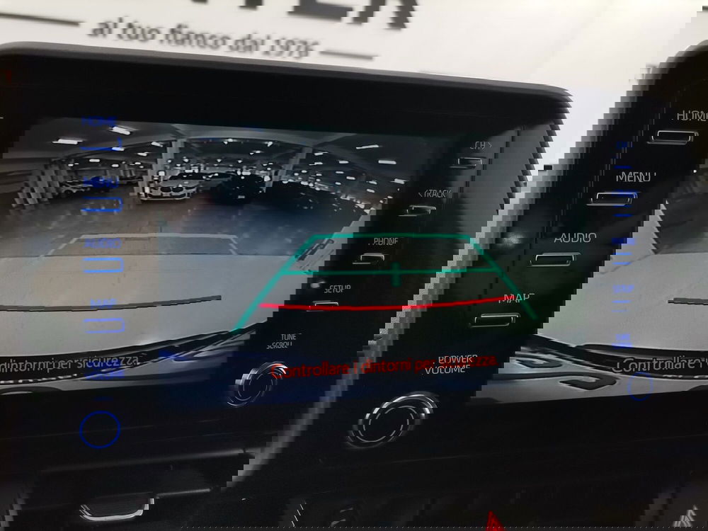 Toyota Toyota C-HR usata a Salerno (12)