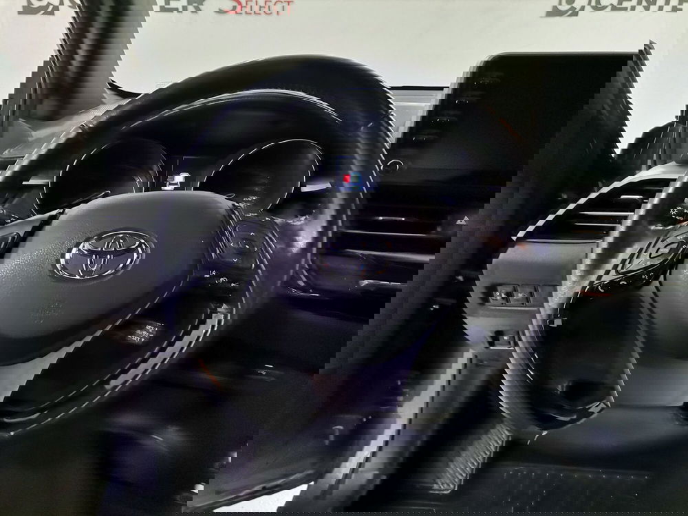 Toyota Toyota C-HR usata a Salerno (8)