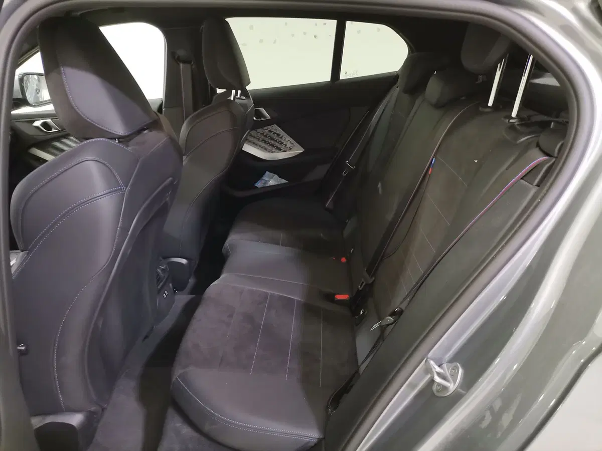 BMW Serie 1 usata a Salerno (9)