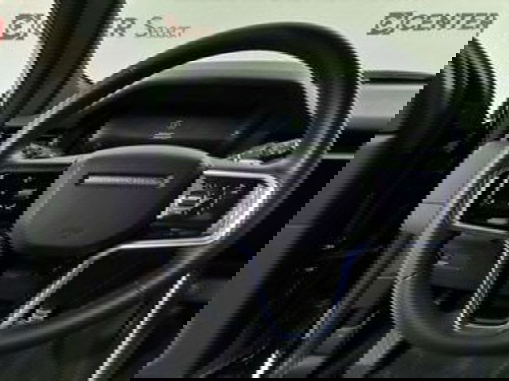 Land Rover Discovery Sport usata a Salerno (6)