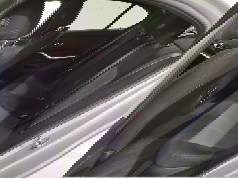 BMW Serie 3 usata a Salerno (10)