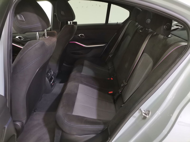 BMW Serie 3 usata a Salerno (10)