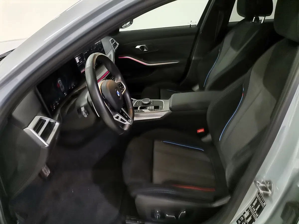BMW Serie 3 usata a Salerno (9)