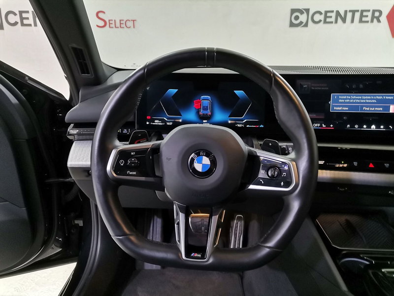 BMW Serie 5 Touring usata a Salerno (8)