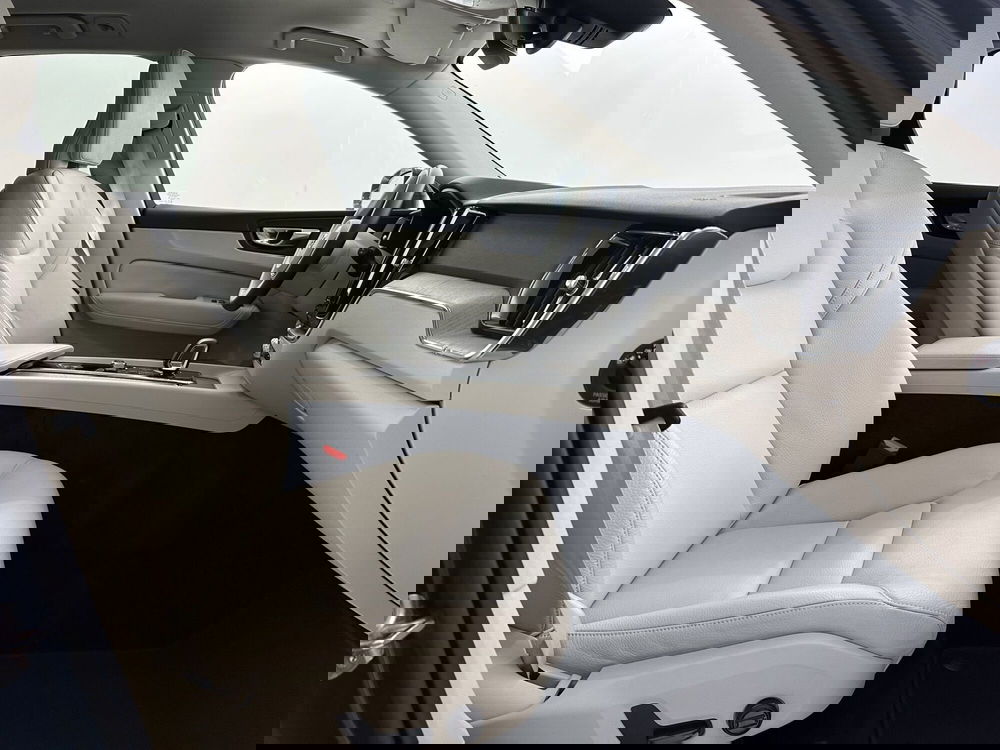 Volvo XC60 usata a Bergamo (3)