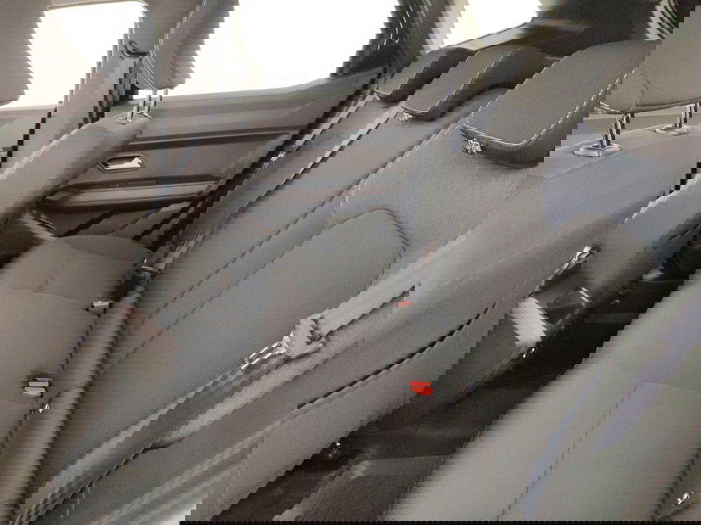 Dacia Duster usata a Massa-Carrara (10)
