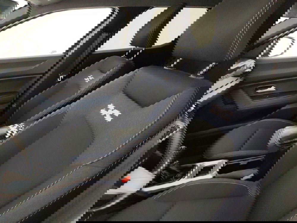 Dacia Duster usata a Massa-Carrara (9)