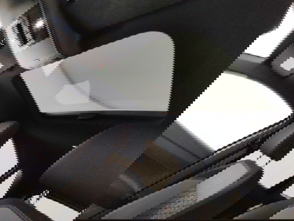 Volkswagen Taigo usata a Massa-Carrara (10)