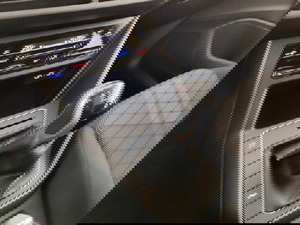 Volkswagen Taigo usata a Massa-Carrara (12)