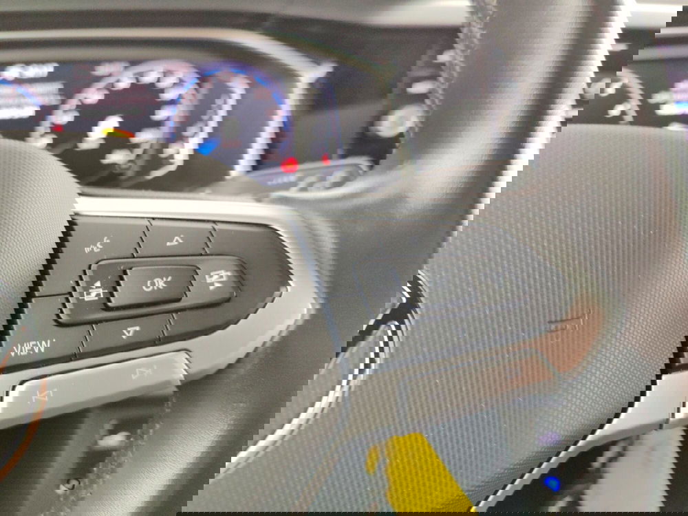 Volkswagen Taigo usata a Massa-Carrara (14)