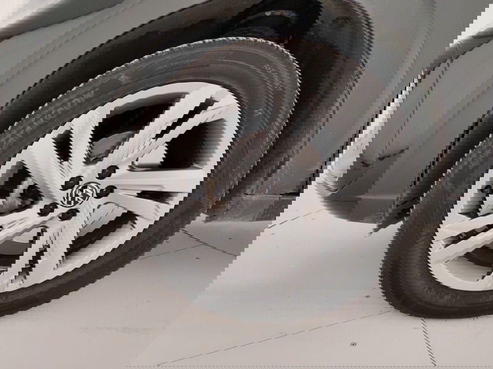 Volkswagen Taigo usata a Massa-Carrara (6)