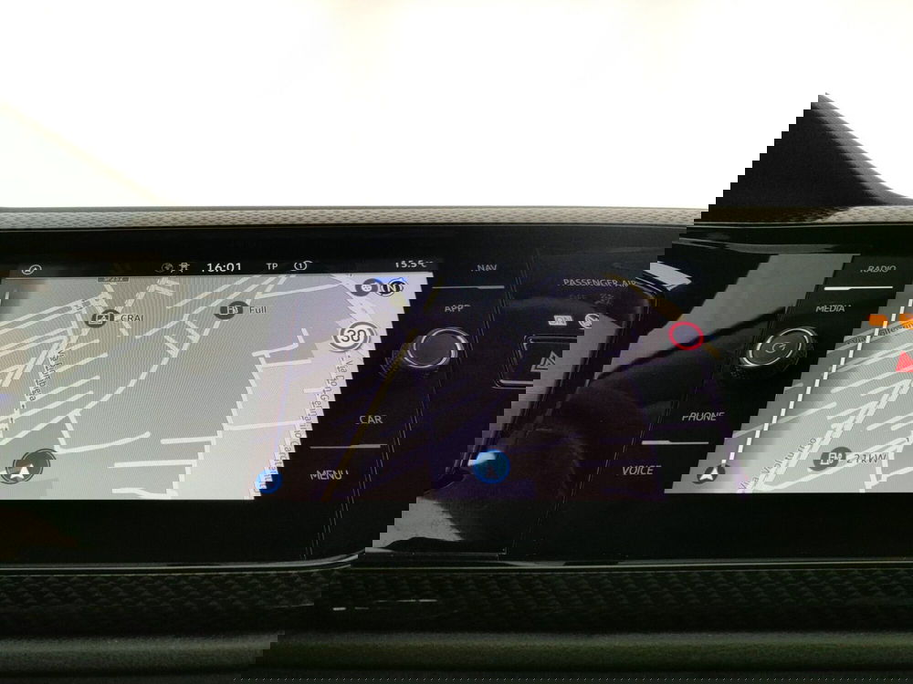 Volkswagen Taigo usata a Napoli (17)