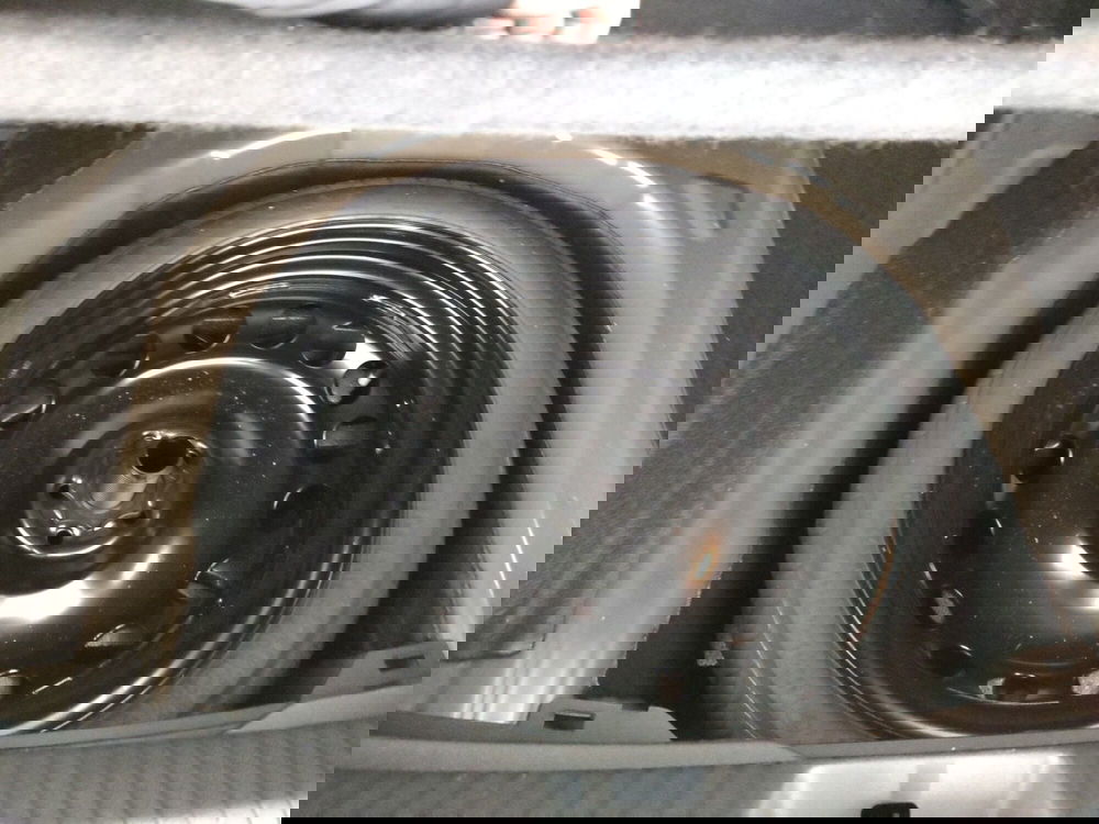 Volkswagen Taigo usata a Napoli (15)