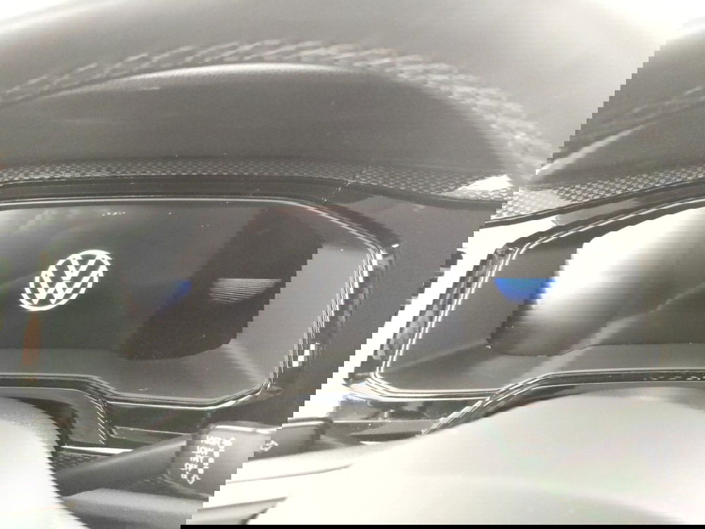 Volkswagen Taigo usata a Napoli (9)