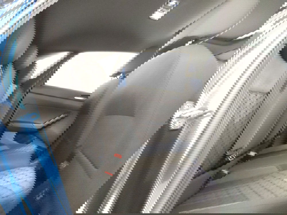 Volkswagen Taigo usata a Napoli (9)