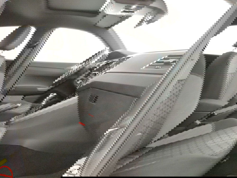 Volkswagen Taigo usata a Napoli (7)