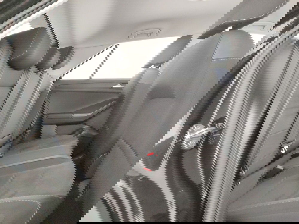 Volkswagen T-Roc usata a Napoli (9)