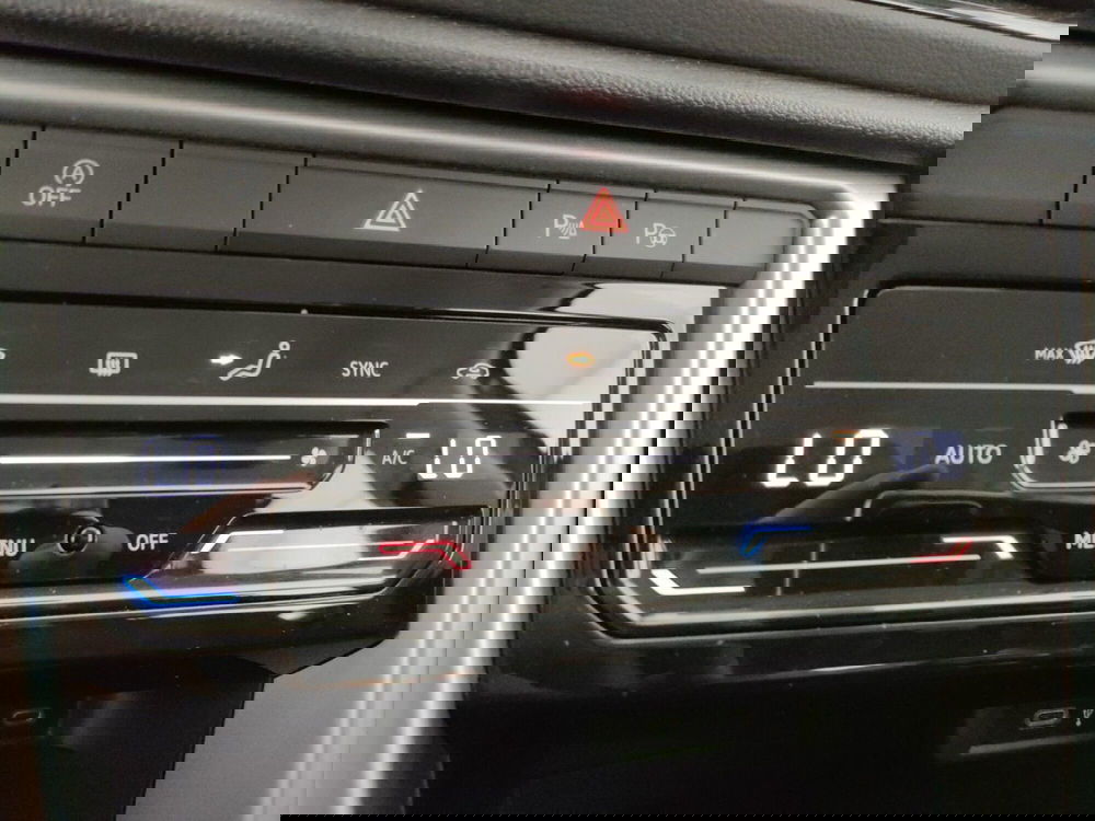 Volkswagen T-Roc usata a Napoli (16)