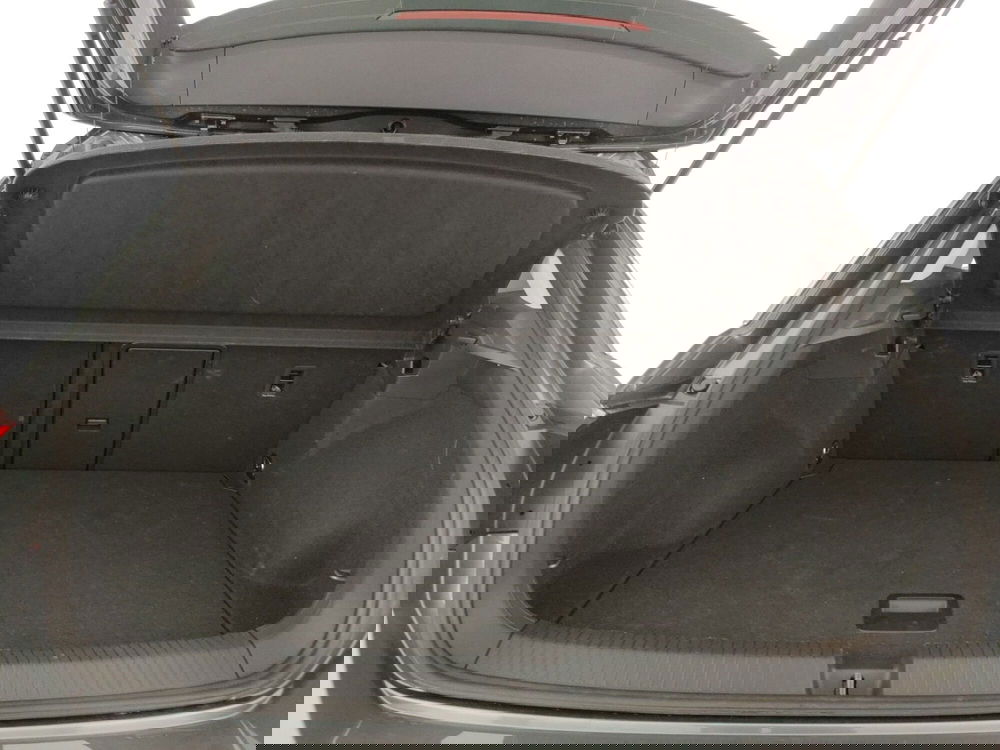 Volkswagen T-Roc usata a Napoli (18)