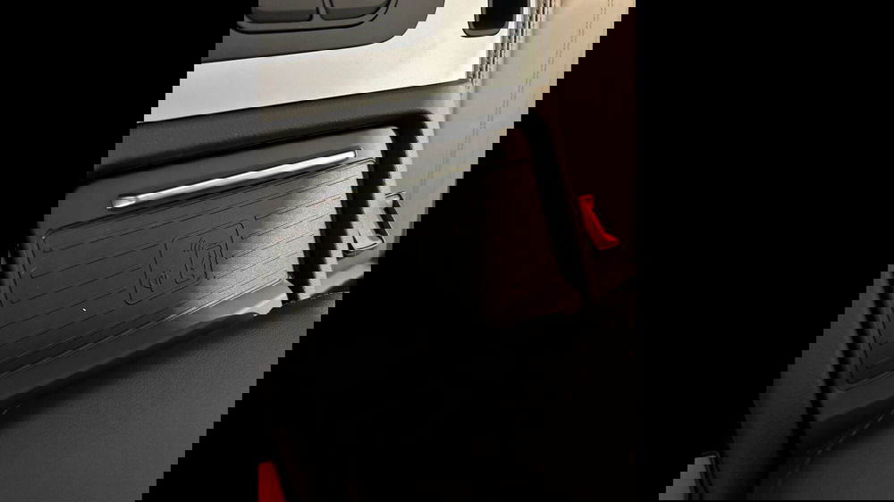 Audi Q5 Sportback nuova a Palermo (9)