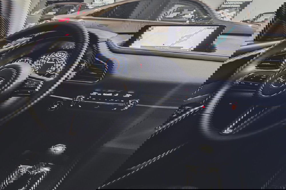 Mazda CX-30 nuova a Vercelli (14)