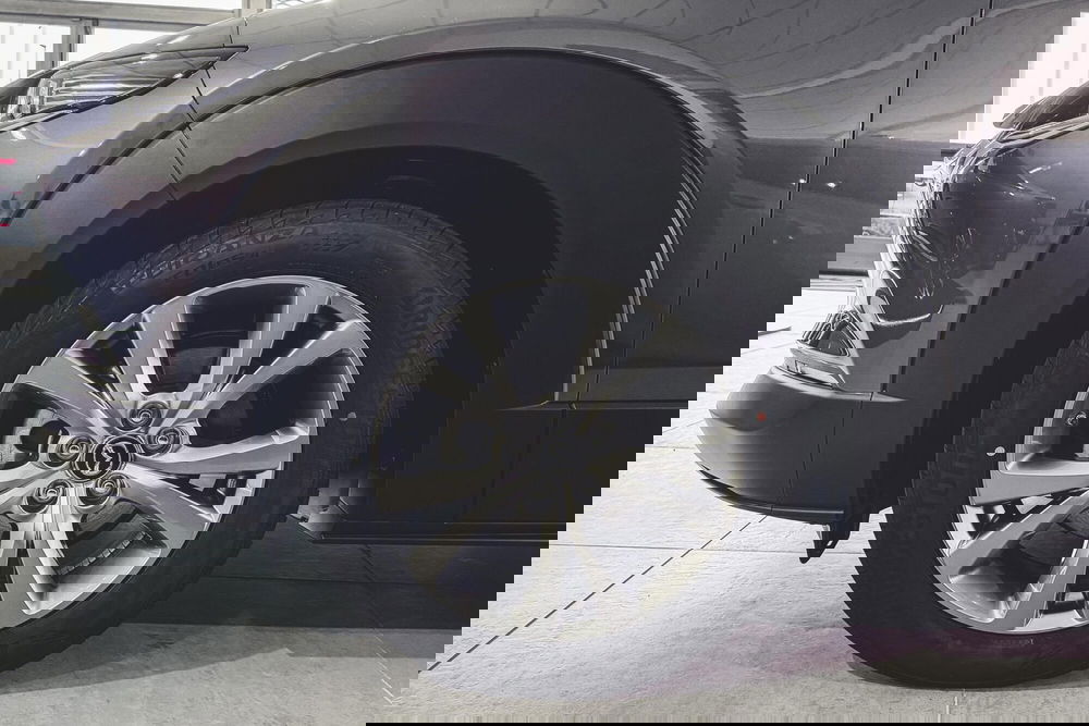 Mazda CX-30 nuova a Vercelli (5)