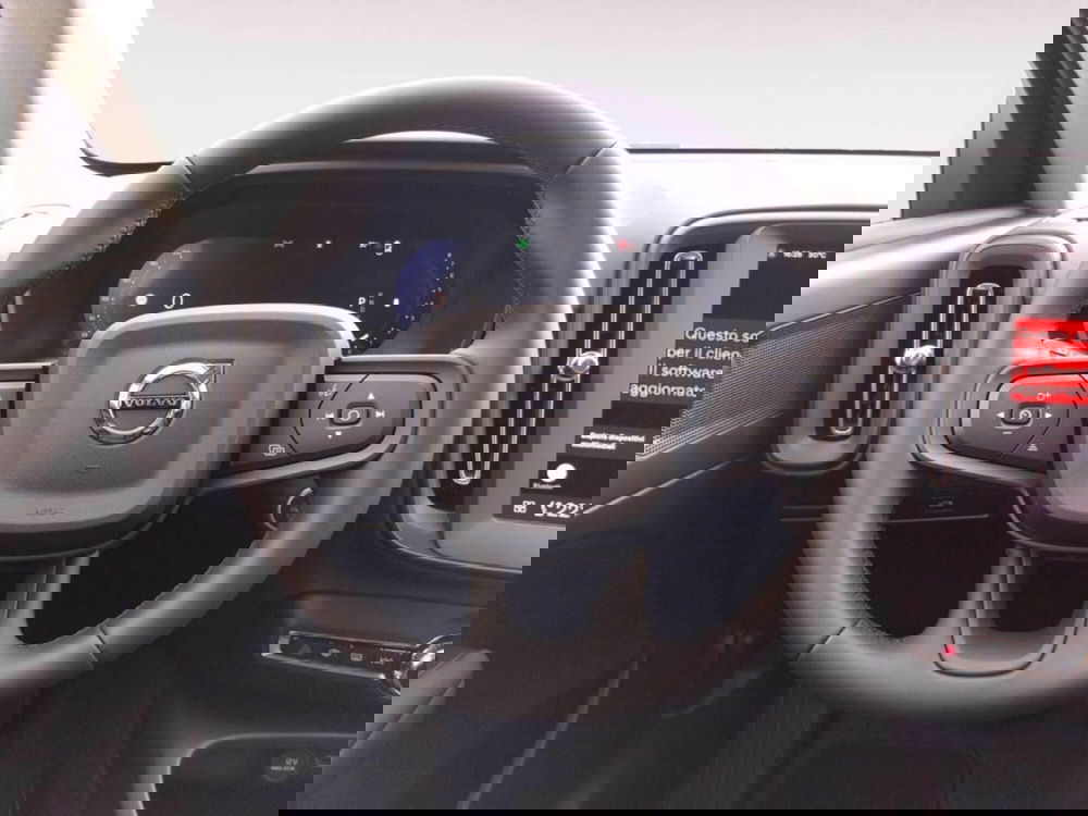 Volvo XC40 nuova a Bologna (12)