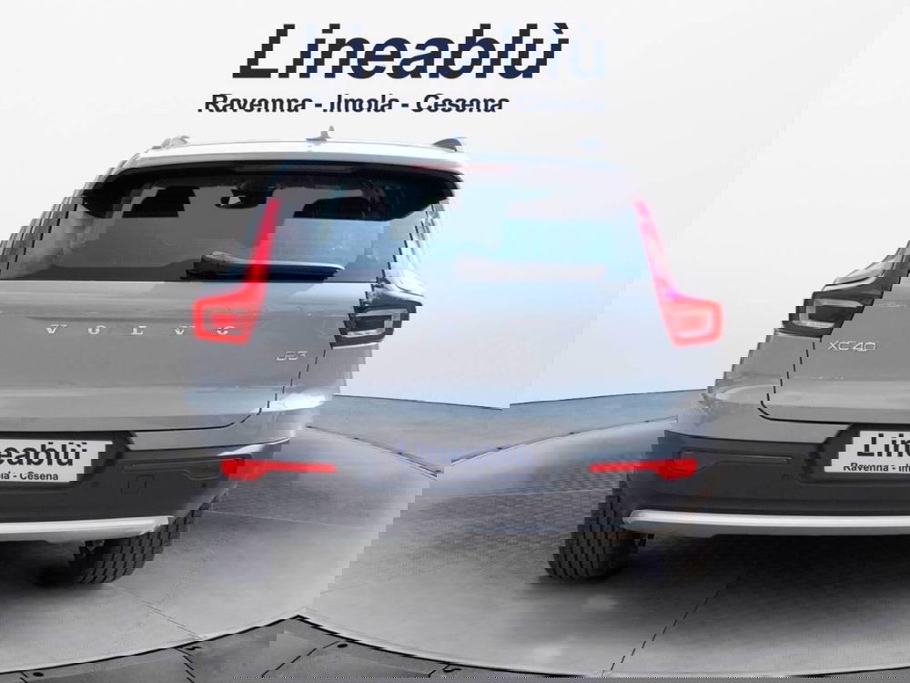 Volvo XC40 nuova a Bologna (4)