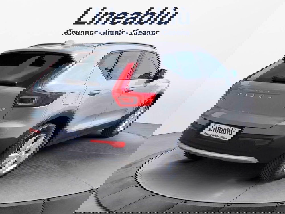 Volvo XC40 nuova a Bologna (5)