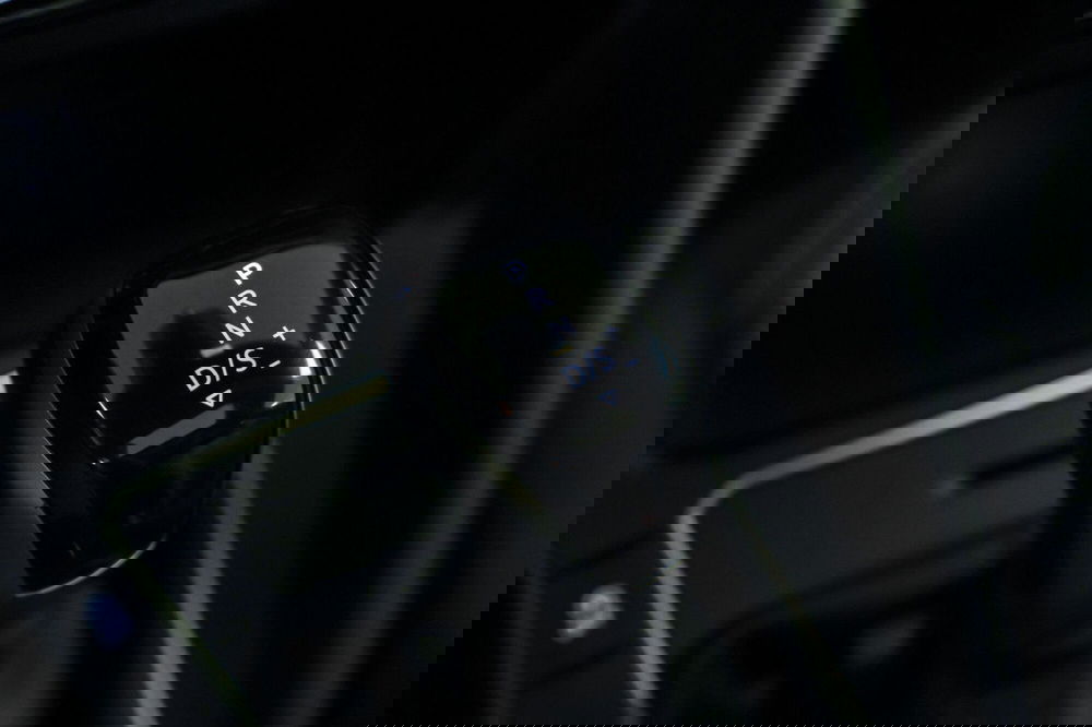 Volkswagen Taigo usata a Varese (19)