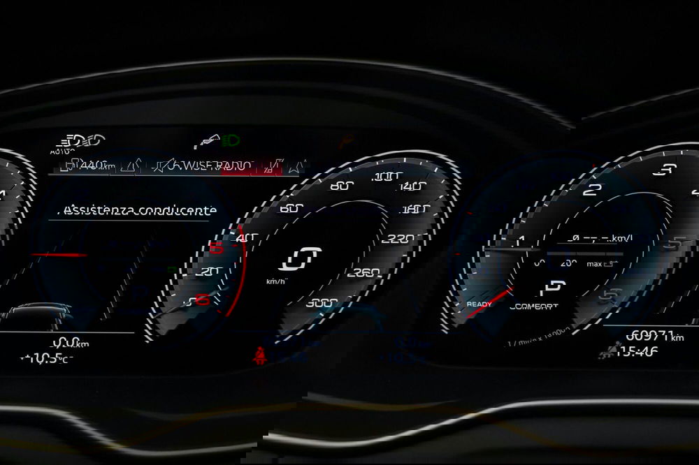 Audi Q5 Sportback usata a Varese (10)