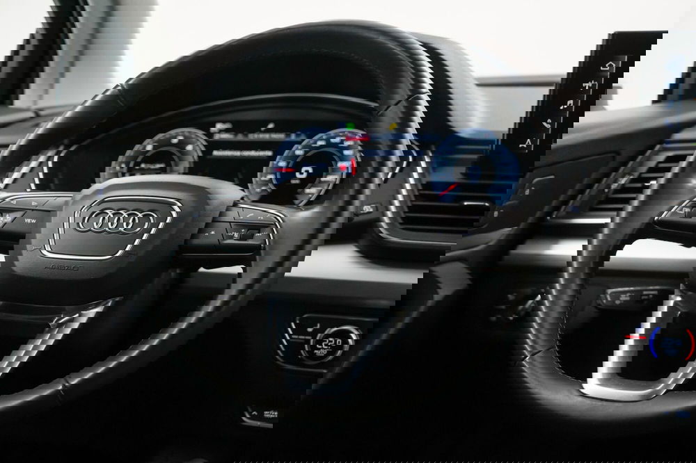 Audi Q5 Sportback usata a Varese (12)